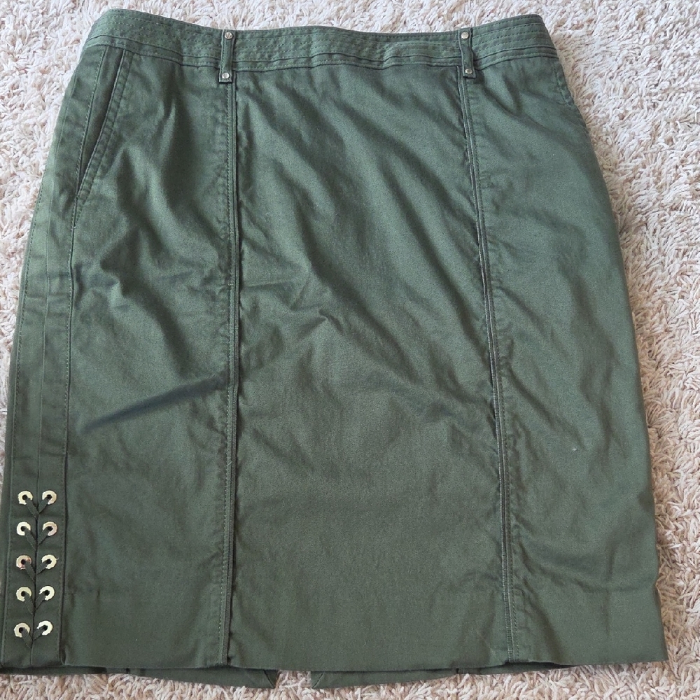 White House Black Market Olive Eyelet-Trim Pencil Skirt
